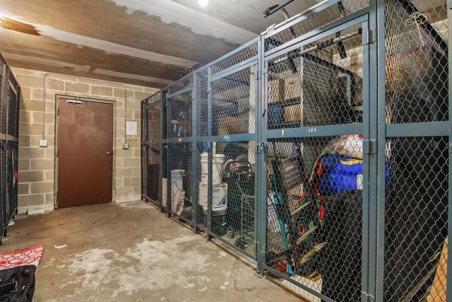 5500 W LINCOLN Avenue 111E, Morton Grove, IL 60053