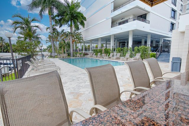 1401 S OCEAN Boulevard 702, Pompano Beach, FL 33062