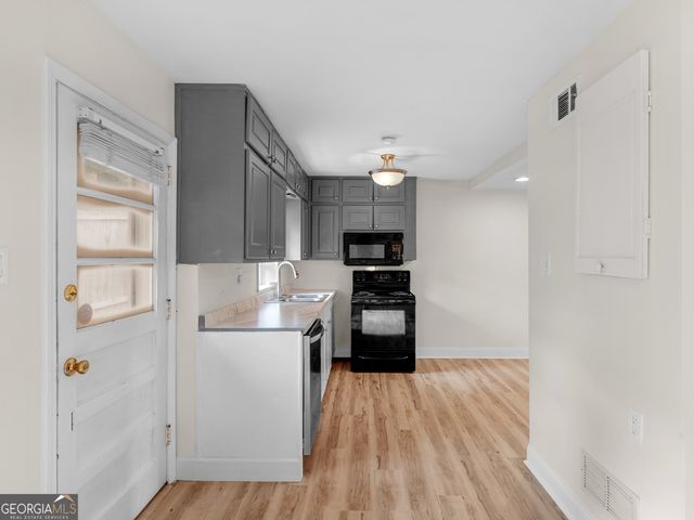 3208 Lake Jodeco Road, Jonesboro, GA 30236