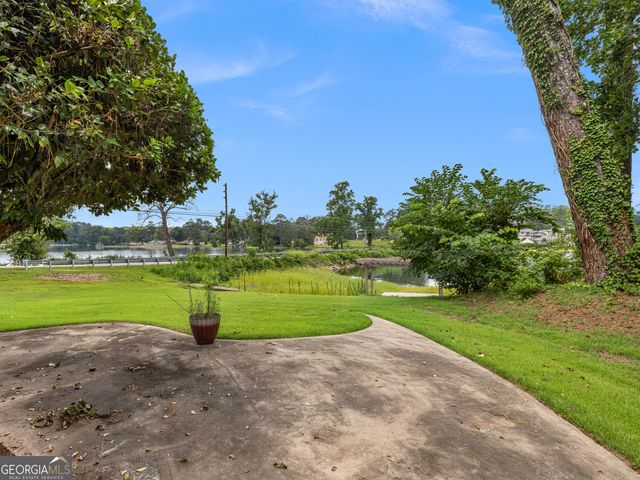 3208 Lake Jodeco Road, Jonesboro, GA 30236