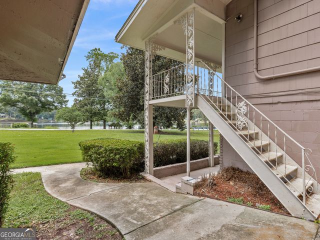 3208 Lake Jodeco Road, Jonesboro, GA 30236