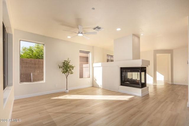 2335 W MUIRFIELD Drive, Anthem, AZ 85086