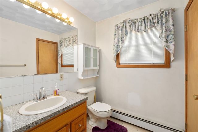 76 Moorefield Street, Providence, RI 02909