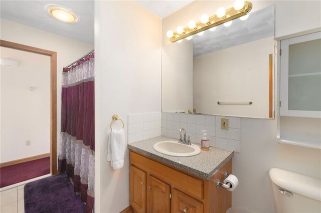 76 Moorefield Street, Providence, RI 02909