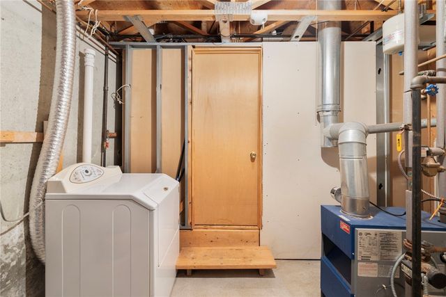 76 Moorefield Street, Providence, RI 02909