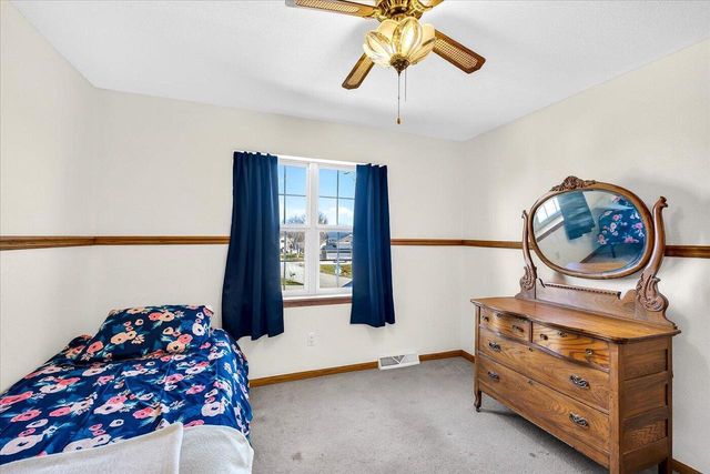 494 W Puerner STREET, Jefferson, WI 53549