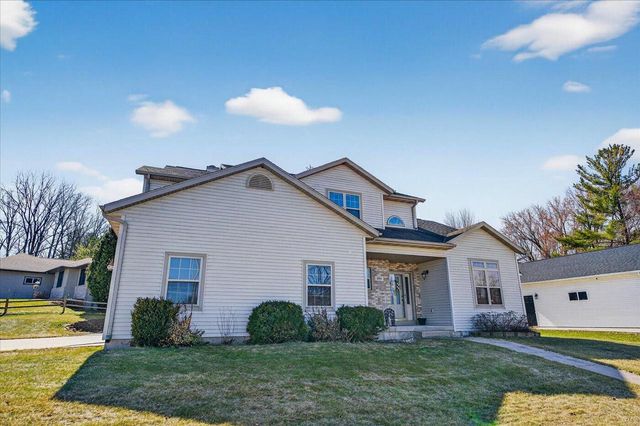 494 W Puerner STREET, Jefferson, WI 53549