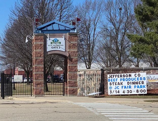 494 W Puerner STREET, Jefferson, WI 53549