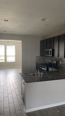 8814 Alpine Wood Way, Rosharon, TX 77583