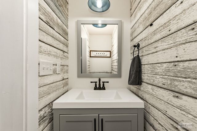 777 Debbie Lane, Sandwich, IL 60548