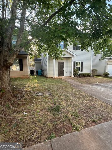 241 Coral Circle, Mcdonough, GA 30253