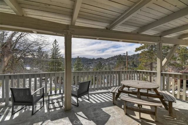 27814 North Bay, Lake Arrowhead, CA 92352