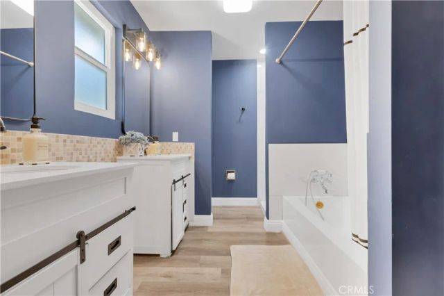 27814 North Bay, Lake Arrowhead, CA 92352