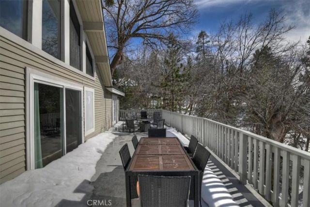 27814 North Bay, Lake Arrowhead, CA 92352