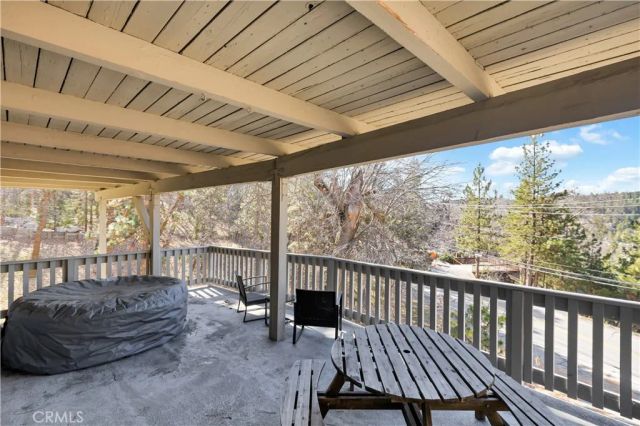 27814 North Bay, Lake Arrowhead, CA 92352