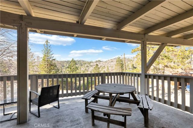 27814 North Bay, Lake Arrowhead, CA 92352