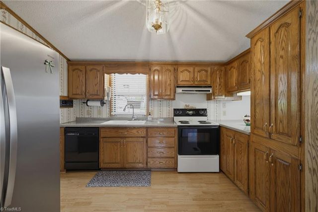 1010 John Hill Road, Walnut Cove, NC 27052