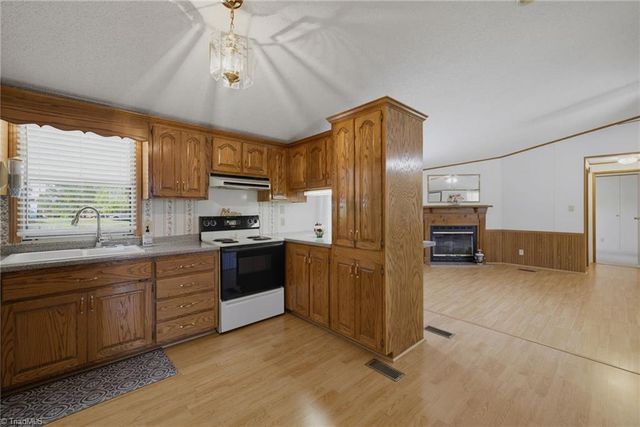 1010 John Hill Road, Walnut Cove, NC 27052