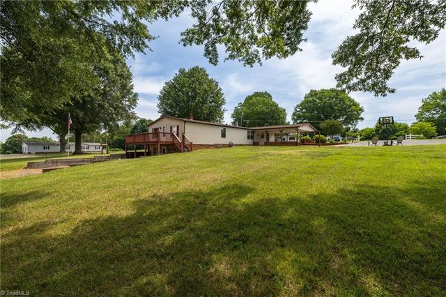 1010 John Hill Road, Walnut Cove, NC 27052
