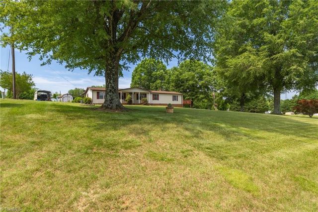 1010 John Hill Road, Walnut Cove, NC 27052