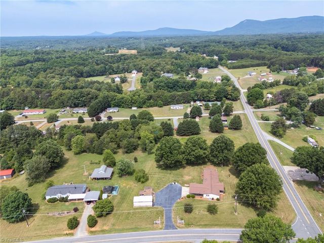 1010 John Hill Road, Walnut Cove, NC 27052