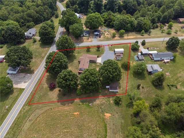 1010 John Hill Road, Walnut Cove, NC 27052