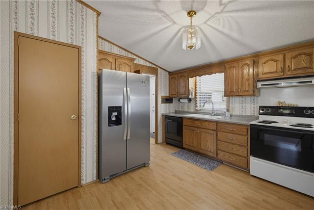 1010 John Hill Road, Walnut Cove, NC 27052