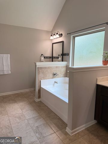 559 Madison Park Drive, Grayson, GA 30017