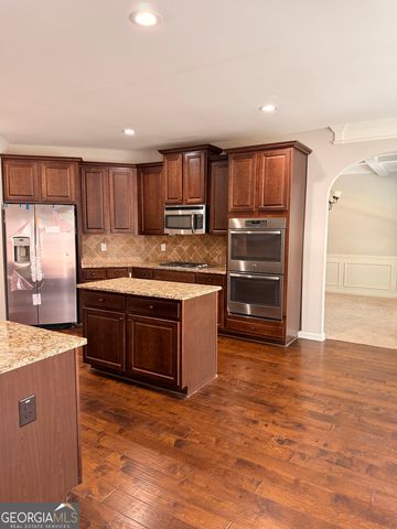 559 Madison Park Drive, Grayson, GA 30017