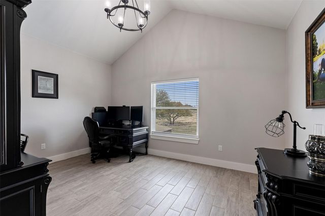 889 Brock Hollow DR, Johnson City, TX 78636