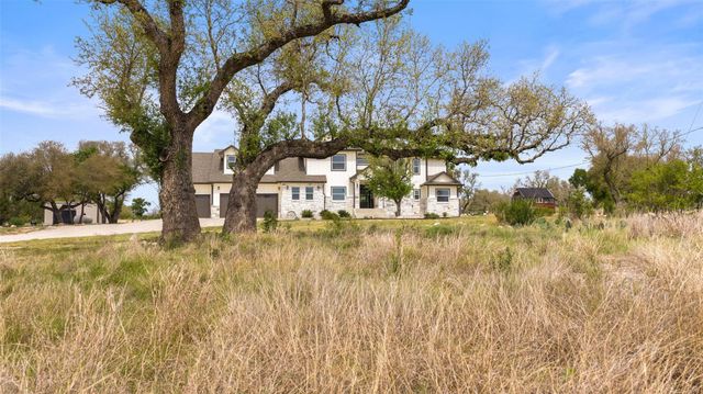 889 Brock Hollow DR, Johnson City, TX 78636