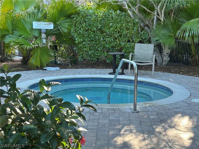 9163 Delano ST 10006, Naples, FL 34113