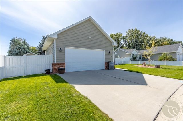 150 Butterfly Lake Lane, Billings, MT 59105
