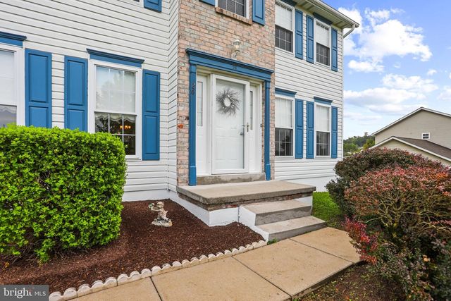 26 VIOLET DR, Hanover, PA 17331