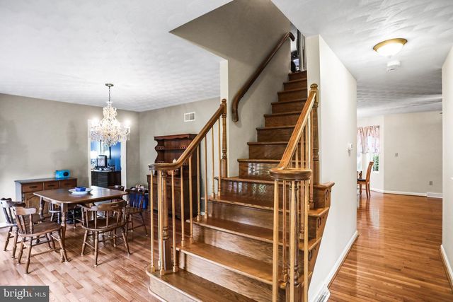 26 VIOLET DR, Hanover, PA 17331