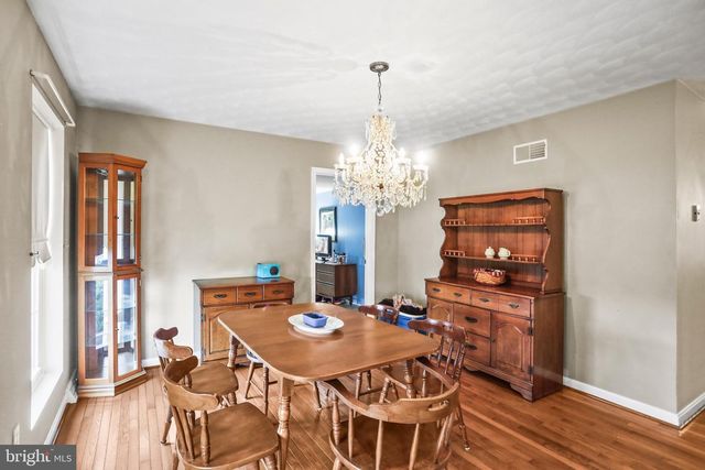 26 VIOLET DR, Hanover, PA 17331