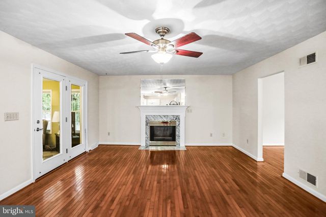 26 VIOLET DR, Hanover, PA 17331