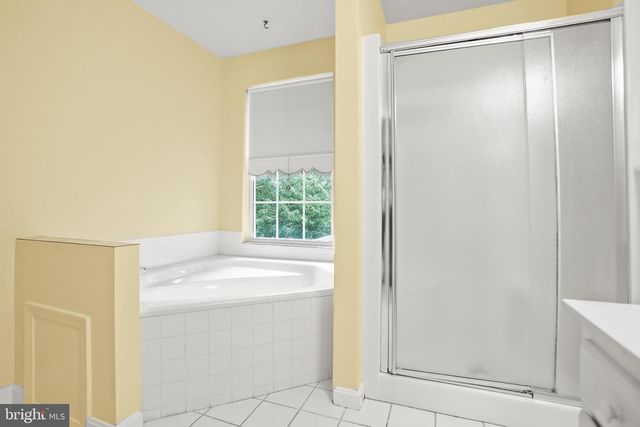 26 VIOLET DR, Hanover, PA 17331