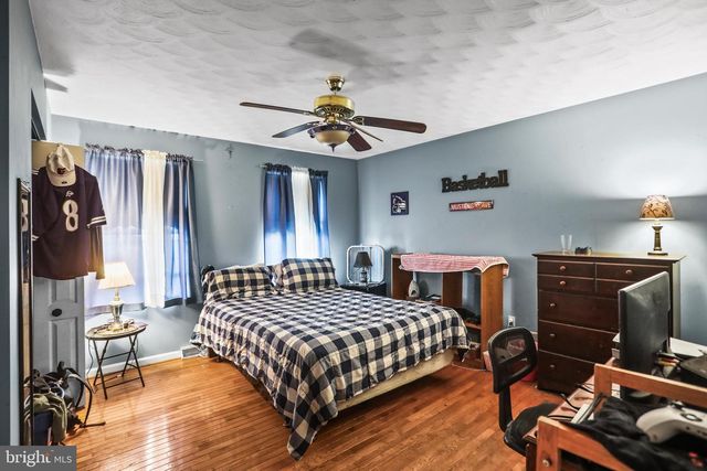 26 VIOLET DR, Hanover, PA 17331