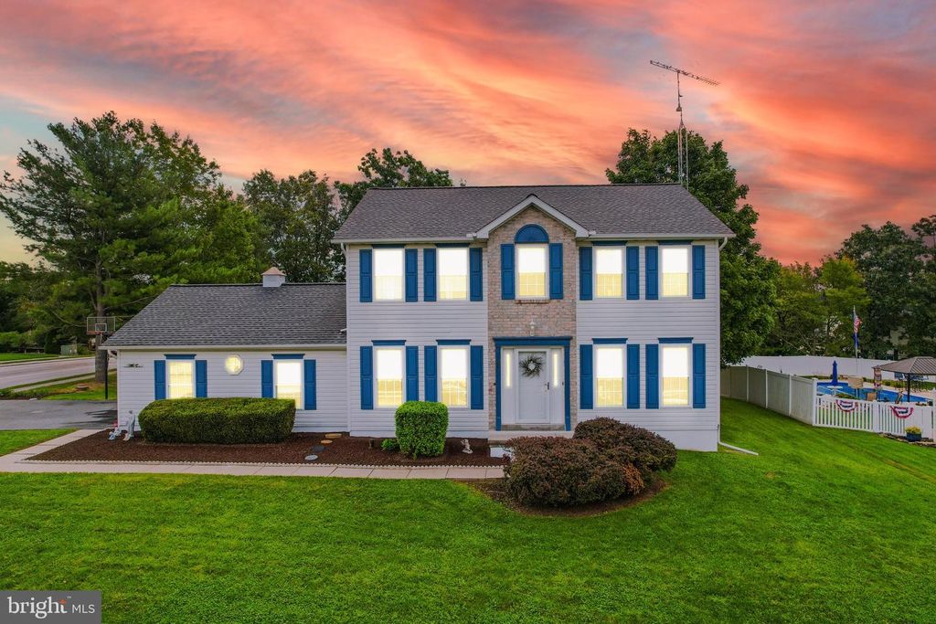 26 VIOLET DR, Hanover, PA 17331