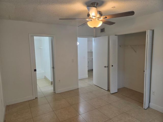 12130 SAINT ANDREWS Place 207, Miramar, FL 33025