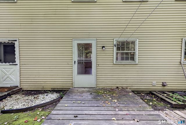 11B Maple Avenue, Canton, CT 06019