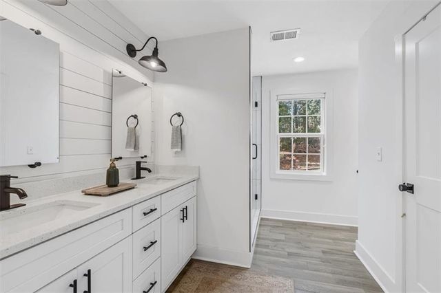 1931 S Gordon SW Street, Atlanta, GA 30310