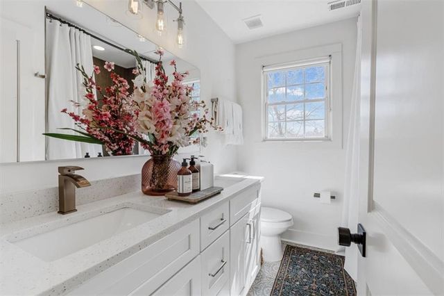 1931 S Gordon SW Street, Atlanta, GA 30310