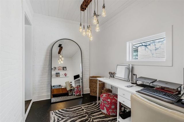 1931 S Gordon SW Street, Atlanta, GA 30310