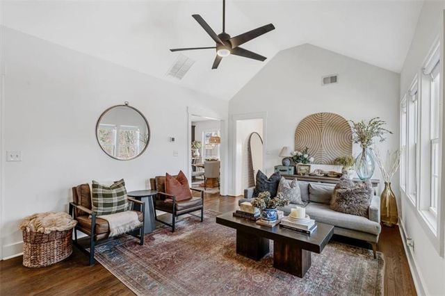 1931 S Gordon SW Street, Atlanta, GA 30310