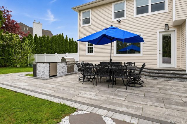 127 Elmwood Drive, Dix Hills, NY 11746