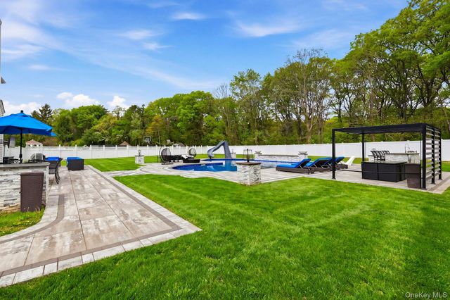 127 Elmwood Drive, Dix Hills, NY 11746