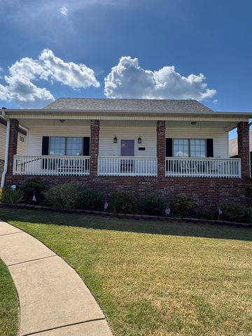 2116 Sage Meadows Cir., Sherwood, AR 72120