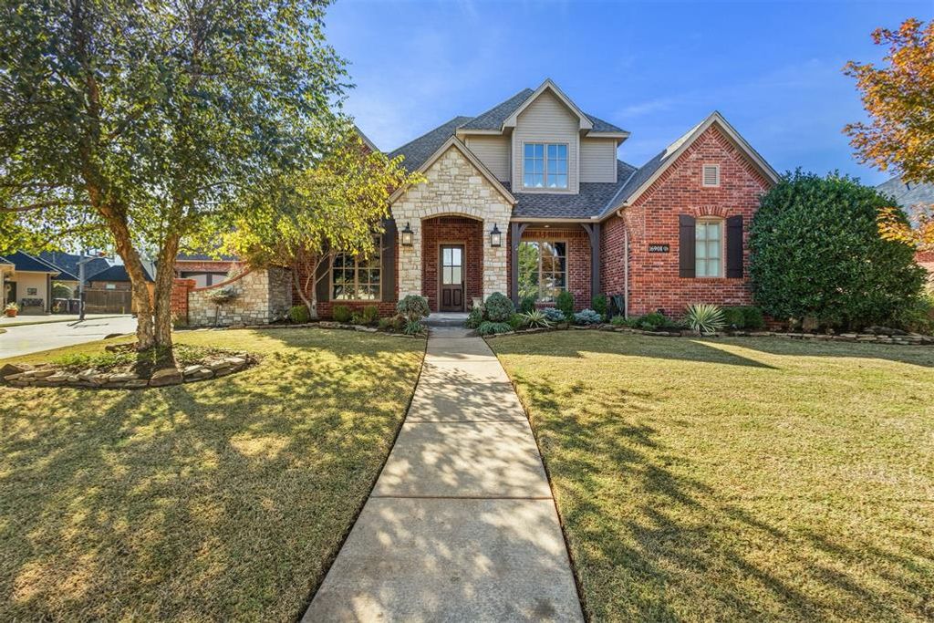 16908 Shorerun Drive, Edmond, OK 73012
